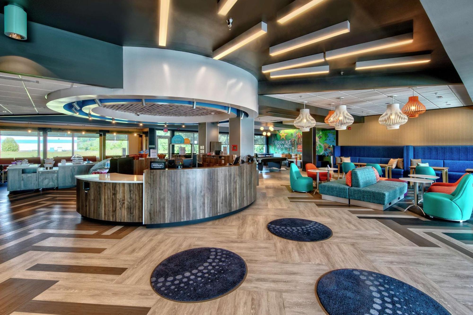 Hotel Tru By Hilton Roanoke Hollins Esterno foto